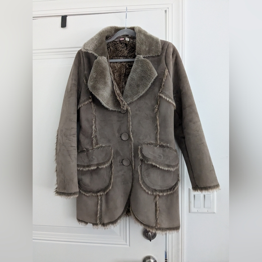 Pretty faux suede jacket Itsu small taupe faux fur - Picture 1 of 8